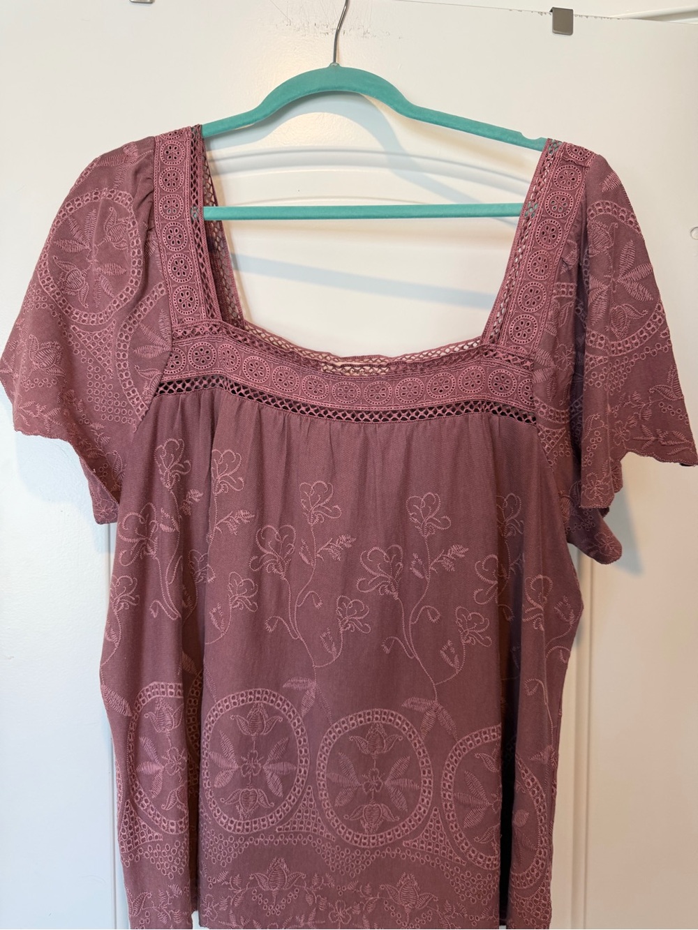 Lucky Brand Mauve Floral Lace-Trim Square Neck Top